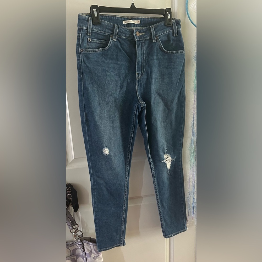LEVIS 721 Vintage High Rise Skinny Distressed Jeans 29